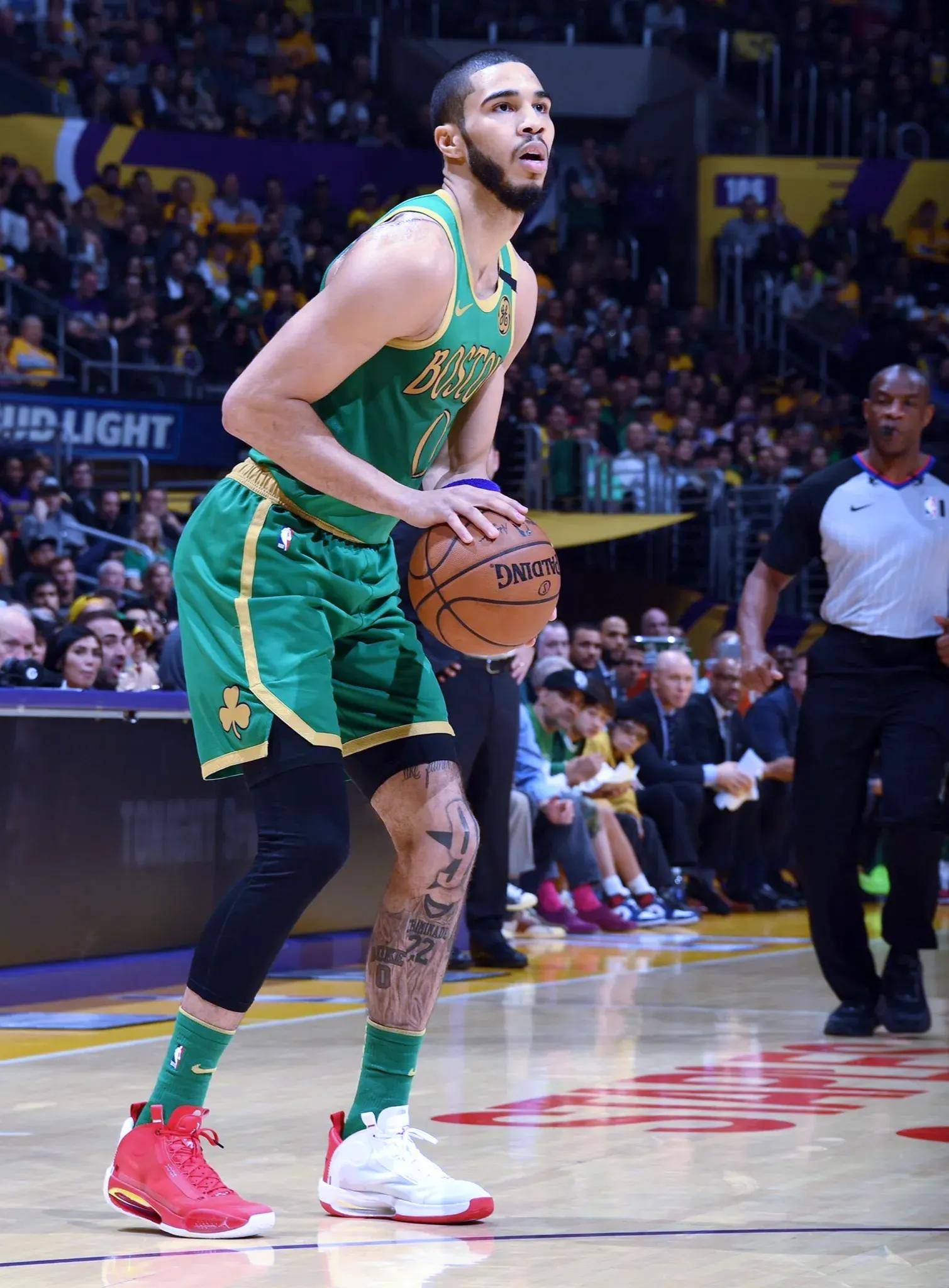 亚博-凯尔特人核心球员伤退，球队未来走势成疑，经济时候日本积分无法一直.的简单介绍-亚博