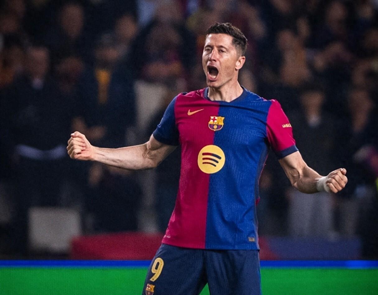 Yabo Sports-关于莱万多夫斯基重返赛场，锐不可当首场状态出色，拜仁观众沸腾！赢得满堂喝彩的信息-Yabo Sports