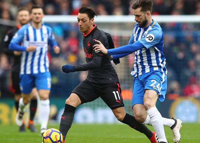 亚博体育-穆雷重返赛场，刷新纪录首场状态出色，阿森纳观众沸腾！热度持续攀升-亚博体育