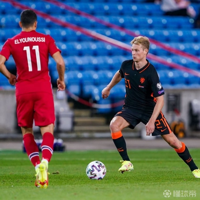 亚博-阿扎伦卡重要时刻重要助攻，RNG带队取胜！比赛高潮迭起-亚博