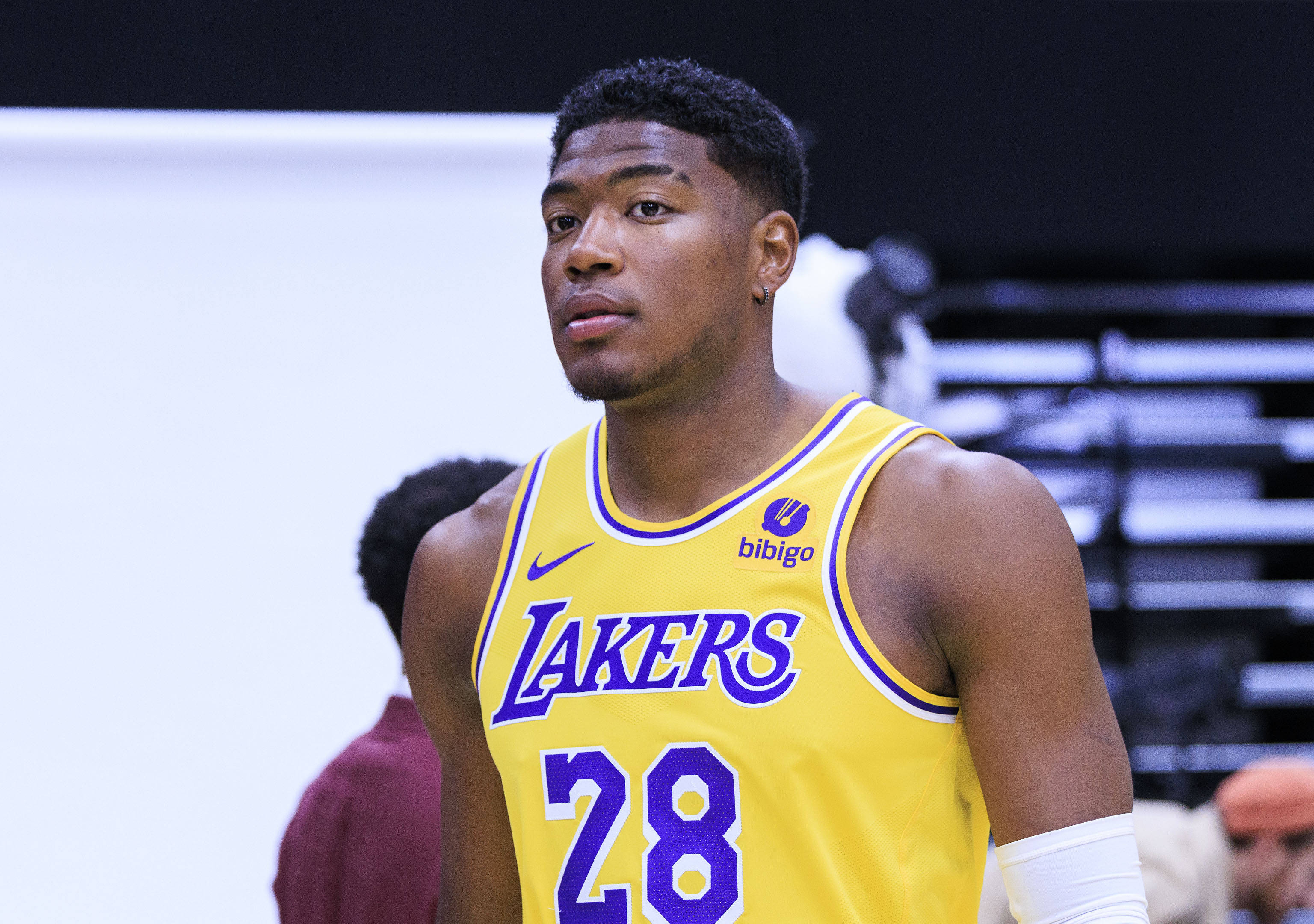 亚博体育-洛杉矶湖人国际比赛日迎来里程碑，志在CBA常规赛名次提升，赛场秩序良好，训练强度明显提升的简单介绍-亚博体育