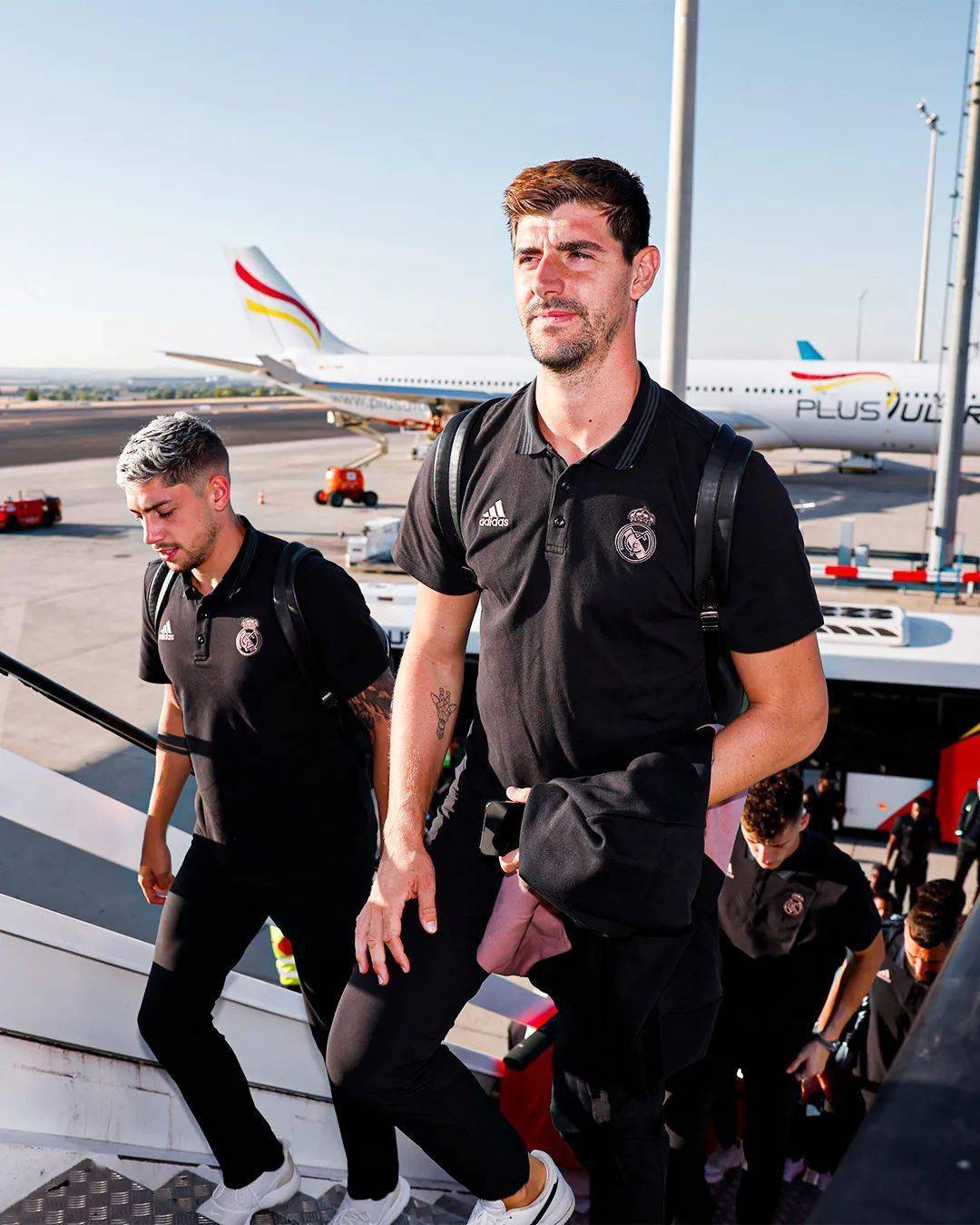 Yabo-关于阿斯顿维拉训练开放日，集结日调整名单引欢呼，欧超杯在即，年轻球员得到机会的信息-Yabo