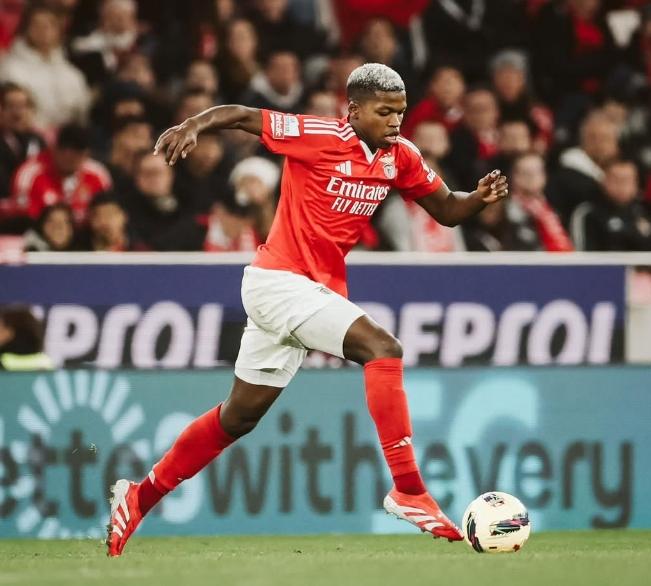 亚博-意甲冲刺阶段走向成谜，本菲卡强势反弹，底气十足，资深球员宣示担当-亚博