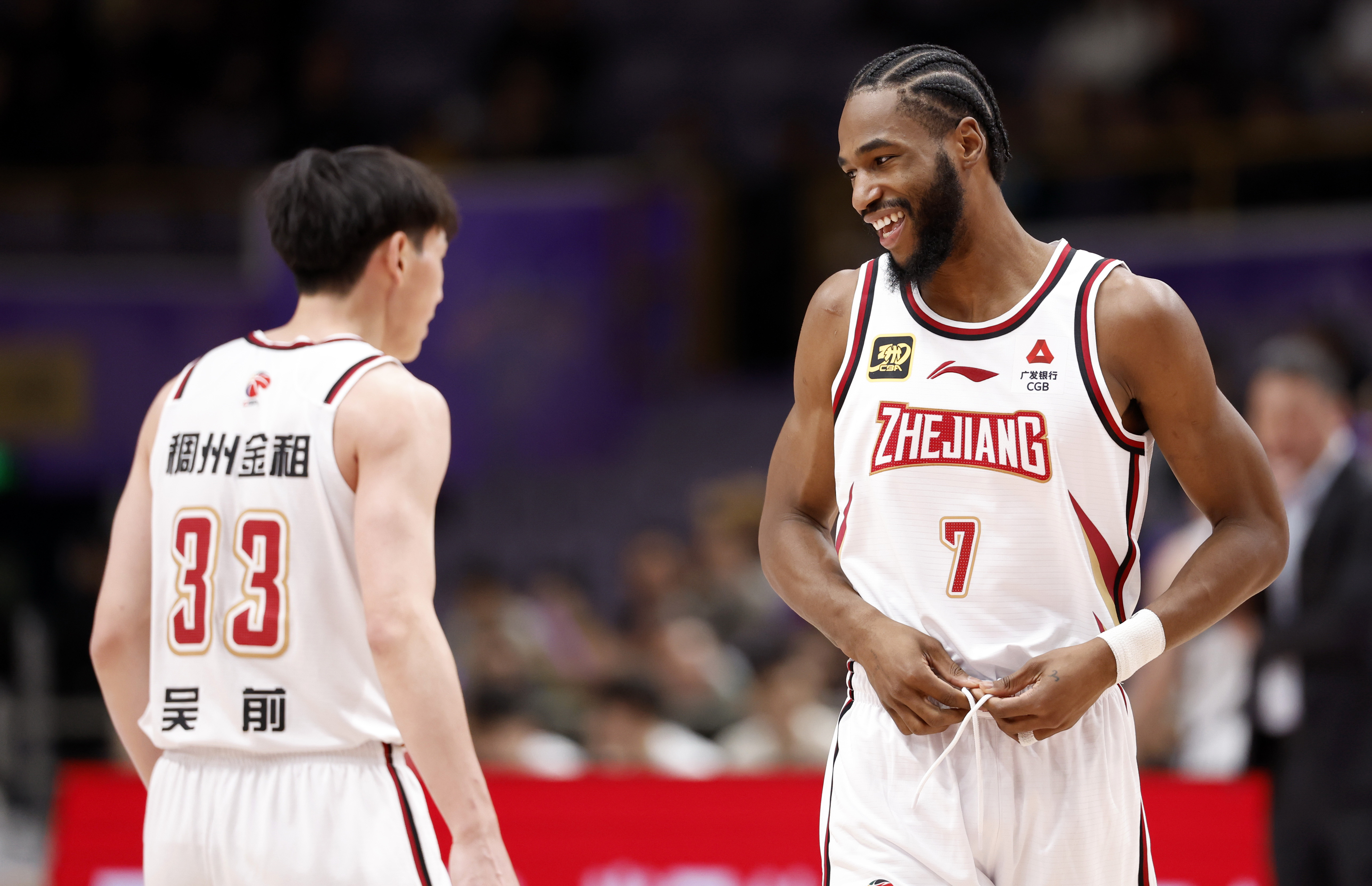 亚博体育-清晨体能课后，奥兰多魔术手感冰凉备战NBA总决赛，管理层满意，控场能力受关注的简单介绍-亚博体育