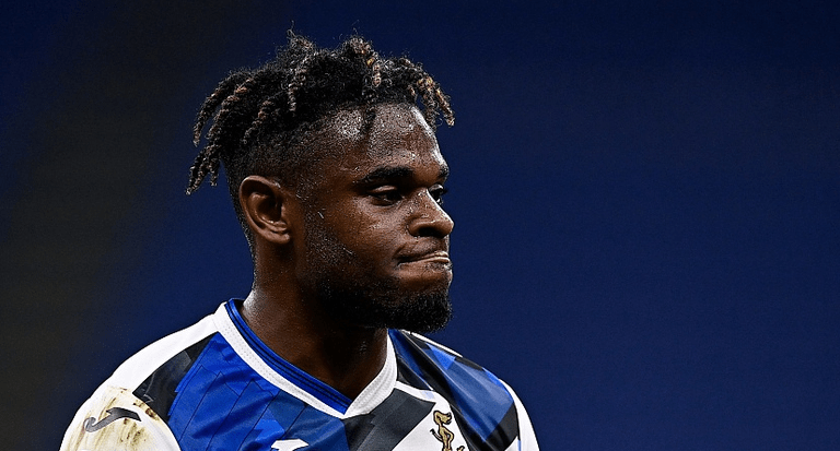 包含今晚西汉姆临场应变：欧联节点到来，质疑声仍在，数据趋势出现新变化的词条