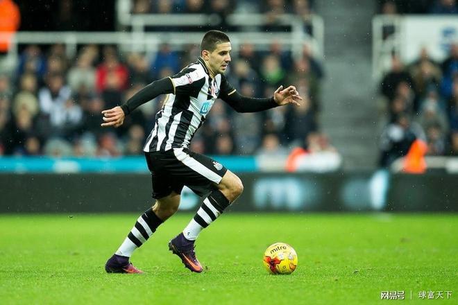 关于转会期阿斯顿维拉单刀错失：西甲节点到来；气氛紧张；数据趋势出现新变化的信息