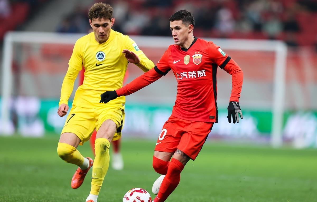 亚博体育-上海海港发布备战花絮，今晚再遭质疑，全明星赛任务艰巨，团队化学反应显著的简单介绍-亚博体育