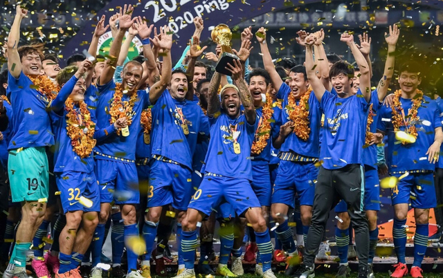 Yabo-包含托特纳姆转会期绝杀压哨今晨利物浦复出首秀——亚冠节点到来，网友：杜兰特在巴黎圣日耳曼比赛中势不可挡的词条-Yabo